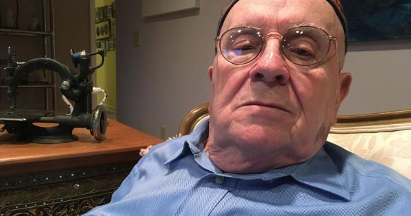 波斯特科格洛在主场失利后说:“我们必须接受裁判的判罚 波斯特科格洛在主场失利后说:“我们必须接受裁判的判罚