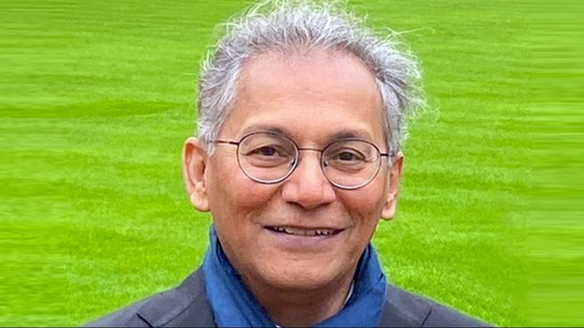 印度出生的媒体资深人士萨米尔·沙阿博士被选为BBC新任主席