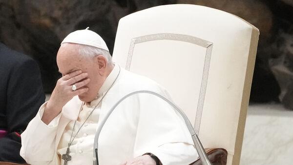 Ailing Pope Francis meets rabbis to denounce antisemitism