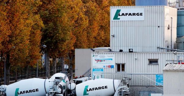 美国：法国水泥公司承认伊斯兰国组织付款