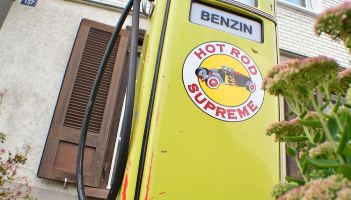 炎热的夏季限制了汽油产量,增加了加油站的痛苦 炎热的夏季限制了汽油产量,增加了加油站的痛苦