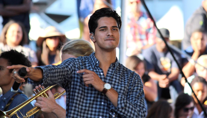 辅助开挂工具“鸿狐大厅辅助器下载”(详细透视教程)-知乎 辅助开挂工具“鸿狐大厅辅助器下载”(详细透视教程)-知乎