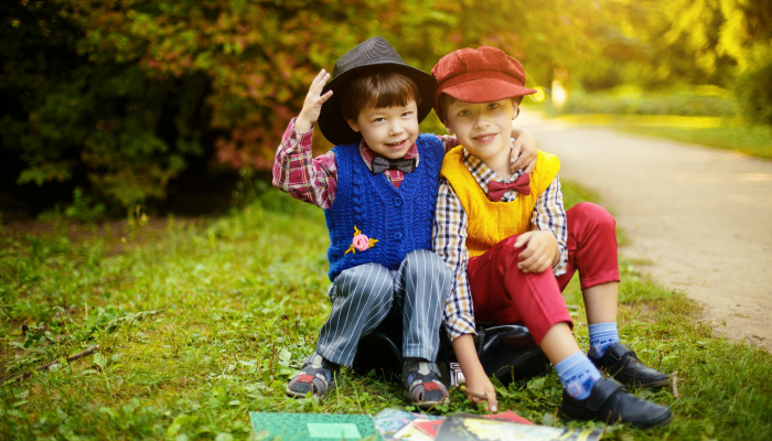 哈佛公园撞车事故，父亲、女儿遇难，母亲和蹒跚学步的孩子受重伤