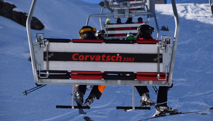 俄罗斯称在边境地区击落多架无人机