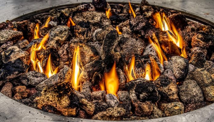 大火是如何把拉海纳变成死亡陷阱的 大火是如何把拉海纳变成死亡陷阱的