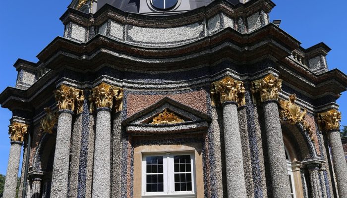 安瓦尔说,统治者会议批准的特别委员会将加强伊斯兰法庭 安瓦尔说,统治者会议批准的特别委员会将加强伊斯兰法庭