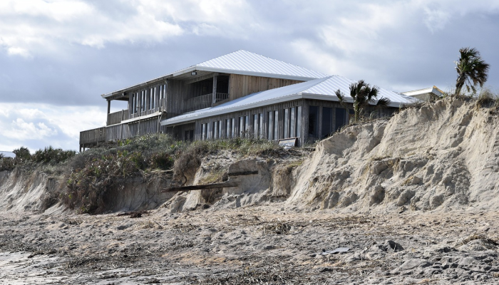 图片:飓风“伊达利亚”过后,佛罗里达遭受了严重的洪水袭击 图片:飓风“伊达利亚”过后,佛罗里达遭受了严重的洪水袭击