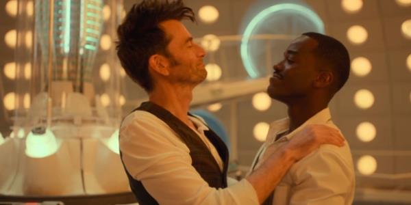 Doctor Who The Giggle David Tennant and Ncuti Gatwa as the Doctor Hug