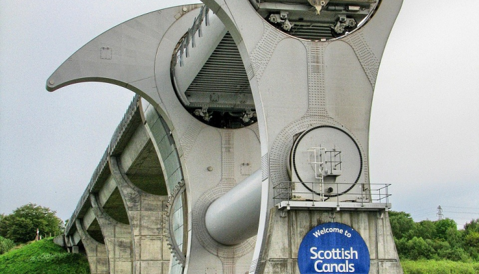 新纳粹分子在百老汇戏剧上辱骂犹太私刑受害者 新纳粹分子在百老汇戏剧上辱骂犹太私刑受害者