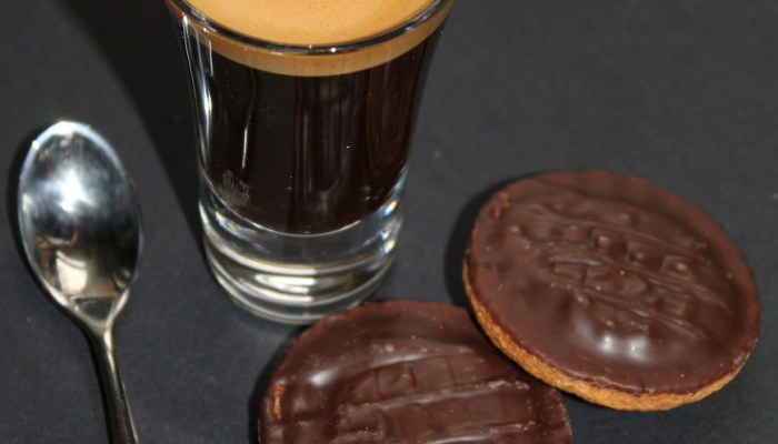 革命性的陶瓷-科学家解开了令人难以置信的韧性的秘密