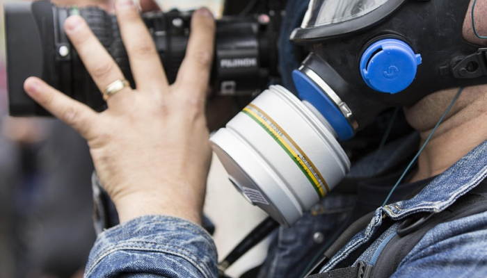 美国:德克萨斯州发生连环袭击,6死3伤;嫌疑人在押 美国:德克萨斯州发生连环袭击,6死3伤;嫌疑人在押