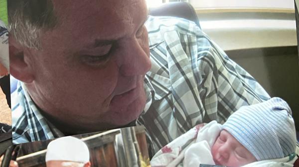 弗拉基米尔·泽伦斯基表示,唐纳德·特朗普“永远不会”支持普京 弗拉基米尔·泽伦斯基表示,唐纳德·特朗普“永远不会”支持普京