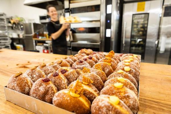 特朗普被控阴谋推翻选举的联邦案件定于3月4日开庭审理