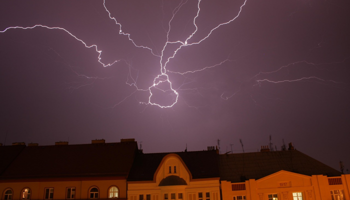 风暴贝蒂天气地图显示,英国地区将遭受暴雨和时速40英里的大风袭击 风暴贝蒂天气地图显示,英国地区将遭受暴雨和时速40英里的大风袭击
