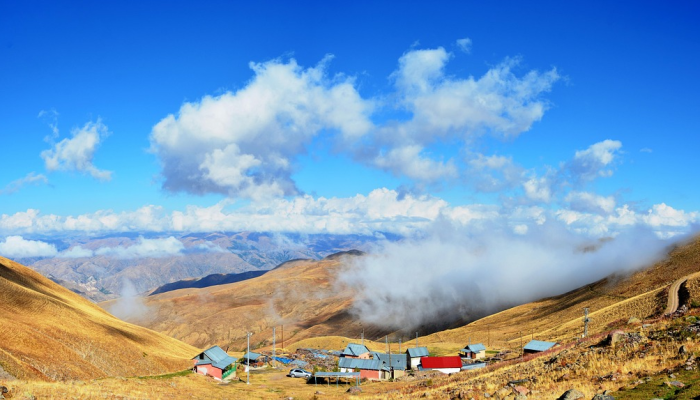 预计今日天气有雾，部分地区多云：卡塔尔气象台