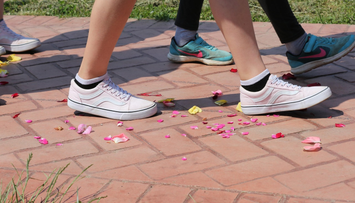 这些舒适的百合玫瑰风格的鞋子又回来了 这些舒适的百合玫瑰风格的鞋子又回来了