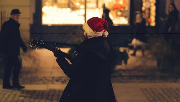 乌克兰警方和广播电台回到长期被占领的城市 乌克兰警方和广播电台回到长期被占领的城市