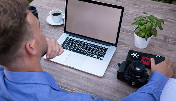 工作场所的自动化程度有多高？人工智能如何伤害你的员工