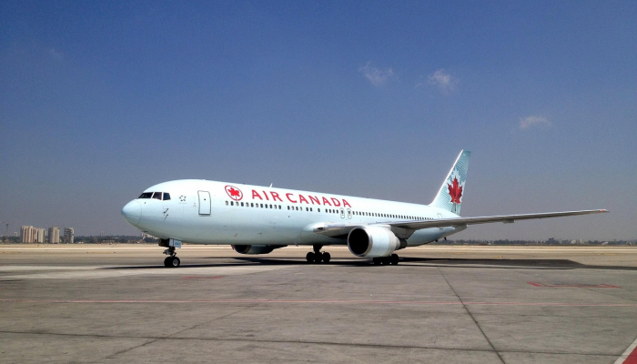 埃尔比勒机场遭到火箭弹袭击,航班暂停 埃尔比勒机场遭到火箭弹袭击,航班暂停