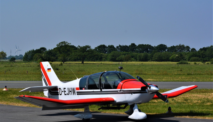 羽田机场跑道因坠机而关闭,将于周一重新开放_2 羽田机场跑道因坠机而关闭,将于周一重新开放_2