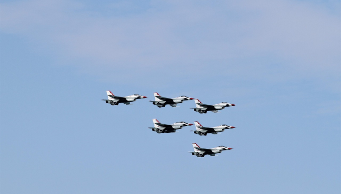 国王发起了运送季风必需品的任务