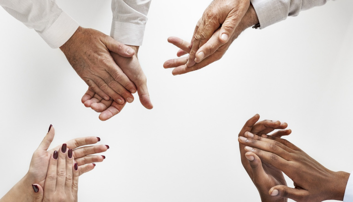 社会发展和家庭部颂扬老年人和家庭关系