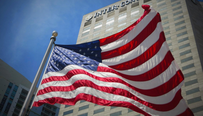 美联储连续5次保持关键利率不变,暗示今年将降息3次 美联储连续5次保持关键利率不变,暗示今年将降息3次