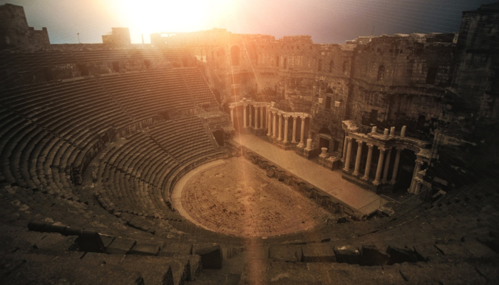 特拉斯和夸瓦登在几天之内就摧毁了我们的经济声誉一年过去了，它仍然没有恢复