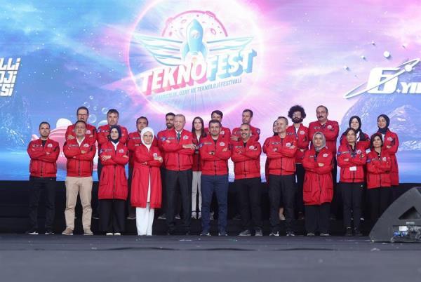 We make all our investments in Turkish youth: Erdo?an