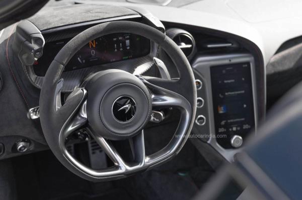 “第28届联合国气候变化大会的好朋友”:莫迪会见意大利总理梅洛尼,她随后发布了与总理的自拍 “第28届联合国气候变化大会的好朋友”:莫迪会见意大利总理梅洛尼,她随后发布了与总理的自拍