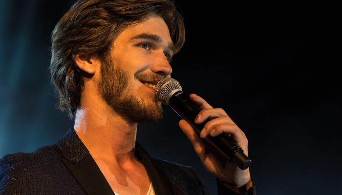 12月30日，莫迪总理将在阿约提亚受到1400多名艺术家的欢迎