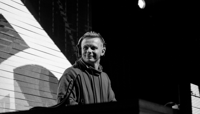 李宪宰敦促检察机关调查嫌疑人的“饮酒聚会” 李宪宰敦促检察机关调查嫌疑人的“饮酒聚会”