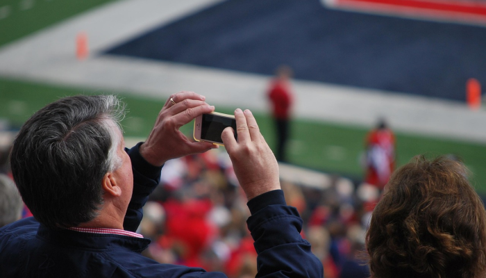 热火签下埃里克·斯波尔斯特拉,以1.2亿美元续约,创下北美体育史上的新纪录 热火签下埃里克·斯波尔斯特拉,以1.2亿美元续约,创下北美体育史上的新纪录