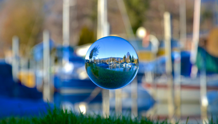 拜登在演讲中警告“混乱之路”;强力球击中1.5美元;太空人投世界大赛无安打 拜登在演讲中警告“混乱之路”;强力球击中1.5美元;太空人投世界大赛无安打