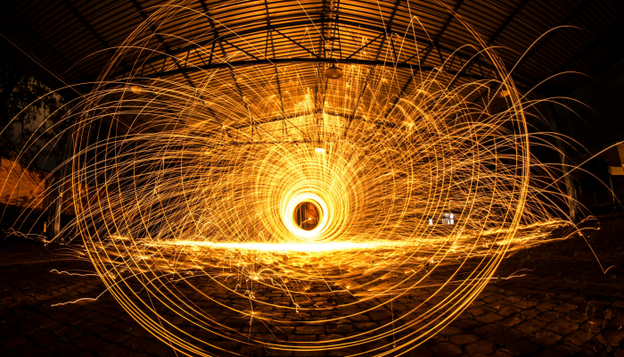 安妮·海瑟薇在托比·马奎尔的《蜘蛛侠4》中饰演黑猫的角色被取消后做出回应 安妮·海瑟薇在托比·马奎尔的《蜘蛛侠4》中饰演黑猫的角色被取消后做出回应