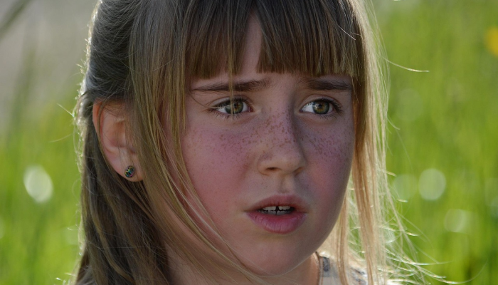 “失败”的孩子：六分之一的女孩预计会在16岁之前遭受性虐待