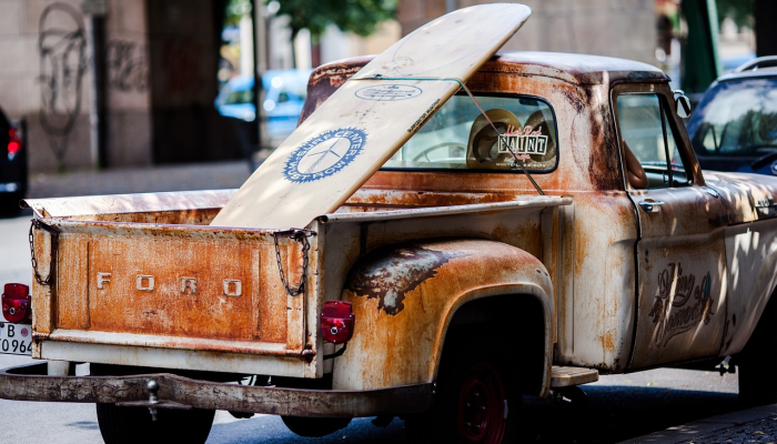 在省钱方面,电动汽车是否比燃油汽车更有优势? 在省钱方面,电动汽车是否比燃油汽车更有优势?