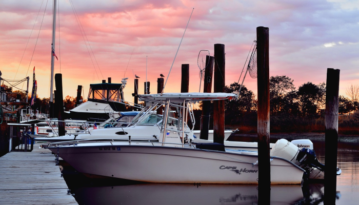 小型船只在八打雁的海上航行仍然暂停 小型船只在八打雁的海上航行仍然暂停