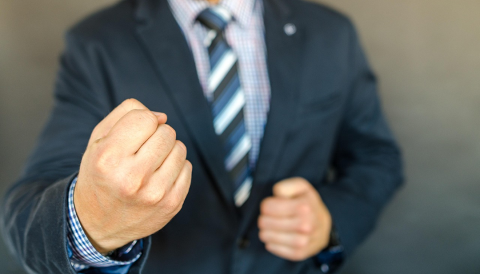 辅助神器“牵手跑胡子开挂神器下载”(原来确实是有挂)