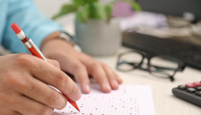 华尔街的银行家们想要拿走你最喜欢的工作津贴 华尔街的银行家们想要拿走你最喜欢的工作津贴