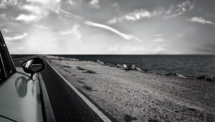 墨西哥发生卡车事故,至少10名古巴移民死亡 墨西哥发生卡车事故,至少10名古巴移民死亡