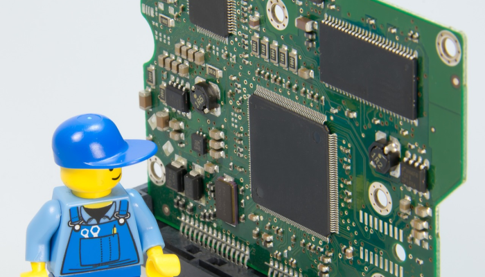 宏碁Nitro 17游戏笔记本电脑配备英特尔第14代处理器，英伟达RTX 40系列GPU在CES 2024上发布