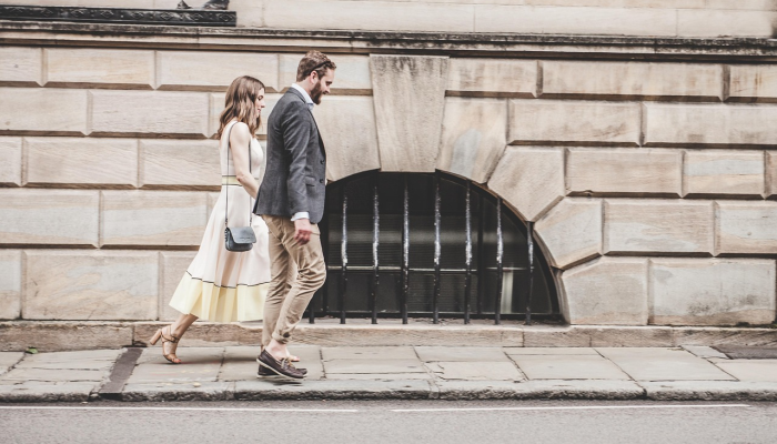 奥兹·奥斯本拒绝坐轮椅上台表演:“我不会三心二意的” 奥兹·奥斯本拒绝坐轮椅上台表演:“我不会三心二意的”