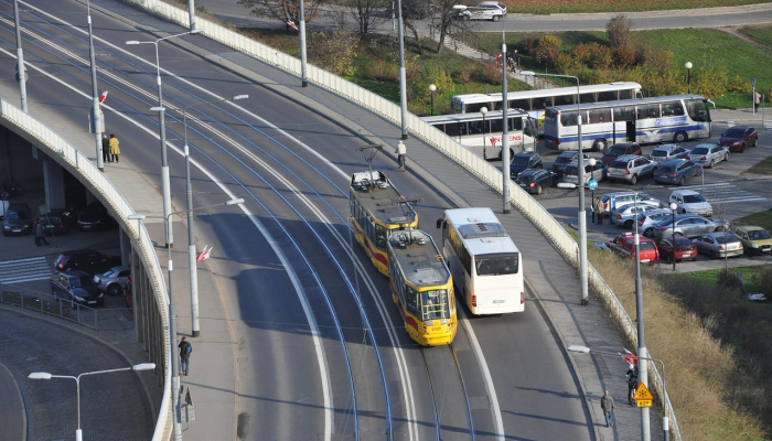 大陪审团起诉7月4日游行枪击嫌犯的父亲 大陪审团起诉7月4日游行枪击嫌犯的父亲