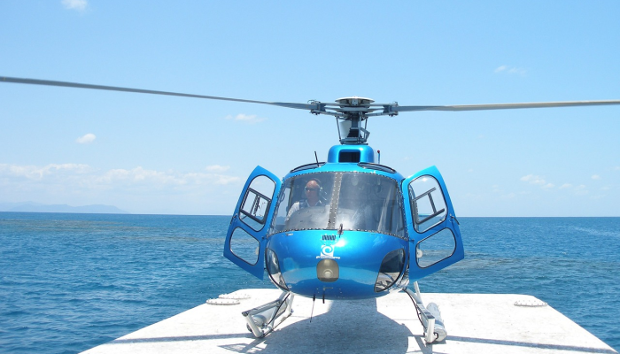 在澳大利亚黄金海岸冲浪:价格,条件和初学者需要知道的 在澳大利亚黄金海岸冲浪:价格,条件和初学者需要知道的