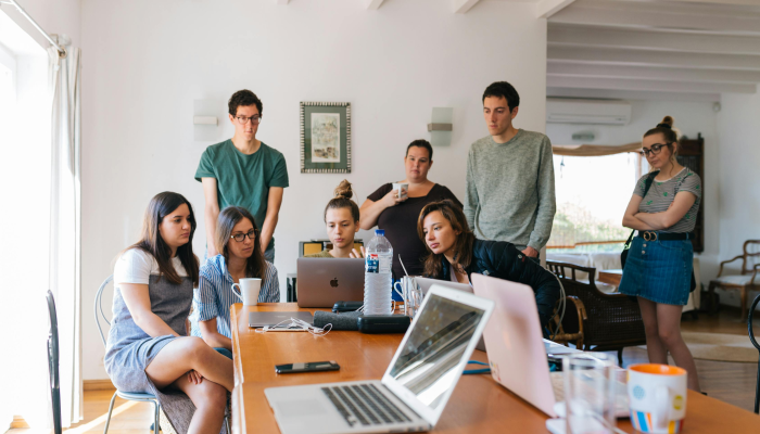 在没有执照的情况下,向柔佛人发出了3000多份通知 在没有执照的情况下,向柔佛人发出了3000多份通知