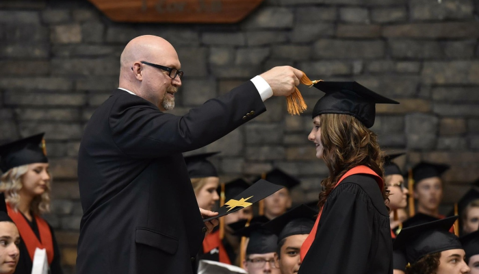 大学对马斯里亚诺的博士研究进行了新的回顾 大学对马斯里亚诺的博士研究进行了新的回顾