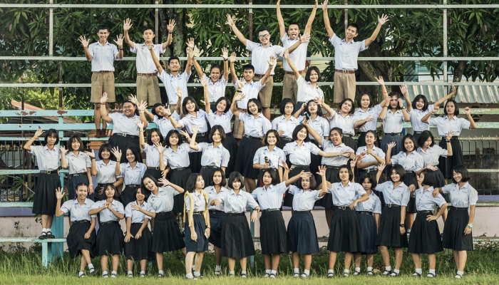 圣文森特大学的学生、家长和教职工对校长的突然离职感到愤怒 圣文森特大学的学生、家长和教职工对校长的突然离职感到愤怒