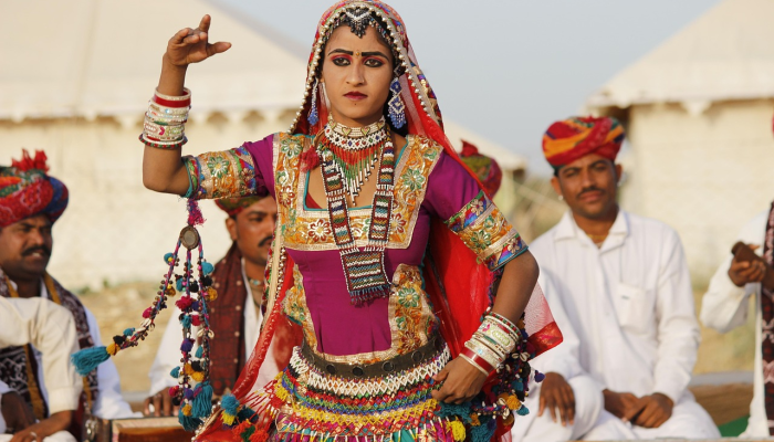 印度中央邦拉加尔区，一名四岁女孩在被从Borewell救出后抢救无效死亡