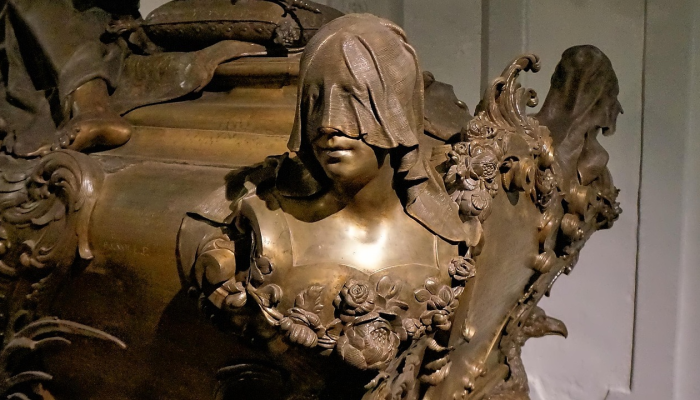 女王伊丽莎白二世在她去世一年后纪念国王查理三世时响起了礼炮 女王伊丽莎白二世在她去世一年后纪念国王查理三世时响起了礼炮